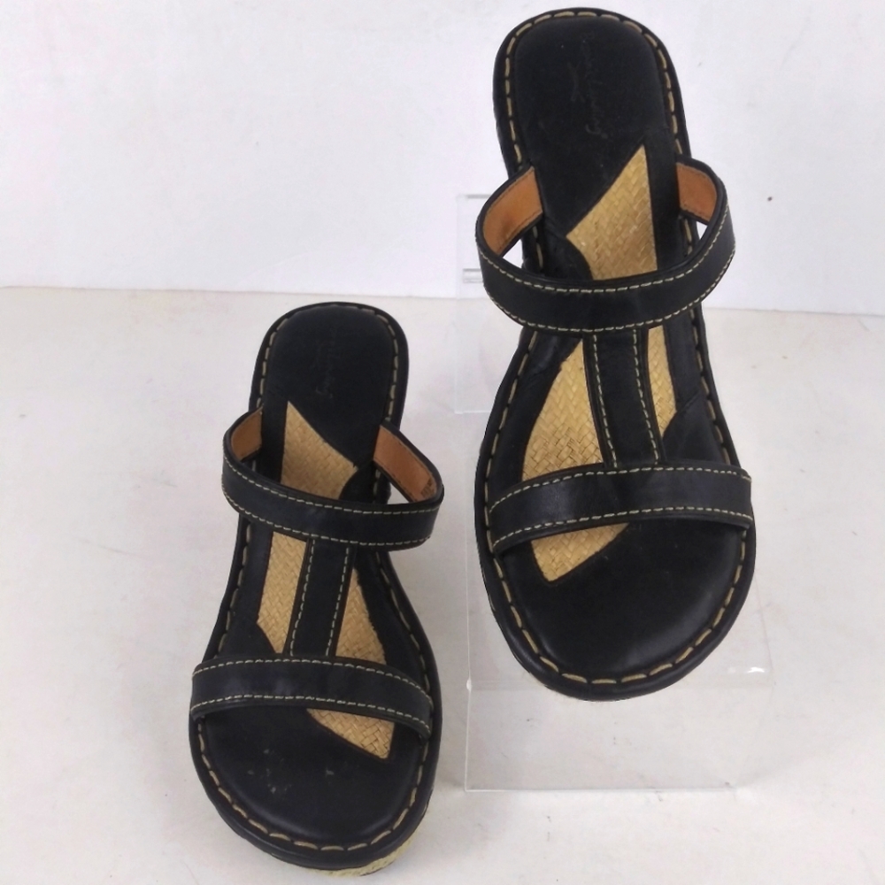 Brown's Landing black wedge sandals women size 8M